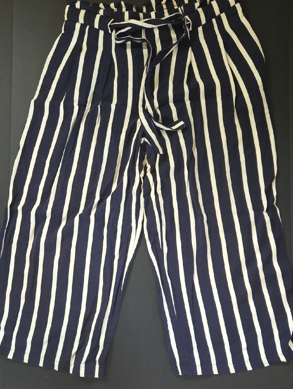 Adrienne Vittadini Navy and White Striped Capris